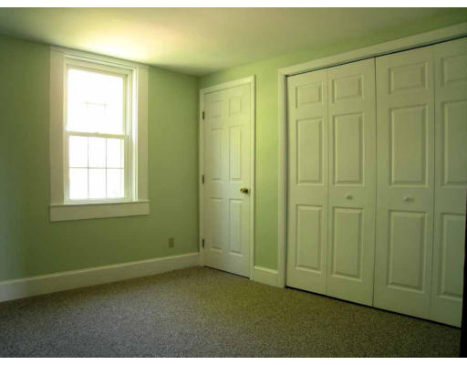 12 Mountain Road Deerfield, MA 01373 - Photo 20 of 22 Gallery Image 20