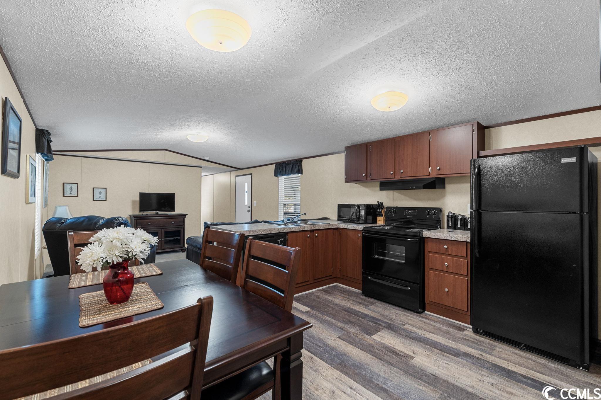 9 Burr Circle Murrells Inlet, SC 29576 - Photo 6 of 25