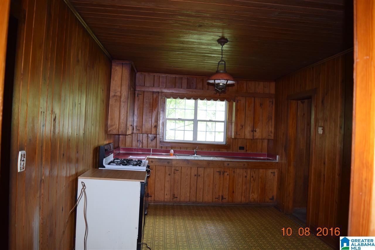 826 Mccay Avenue Oneonta, AL 35121 - Photo 6 of 24