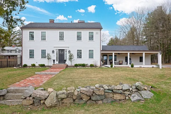 $2,149,000 | 122 Great Plain Avenue, Wellesley, MA 02482