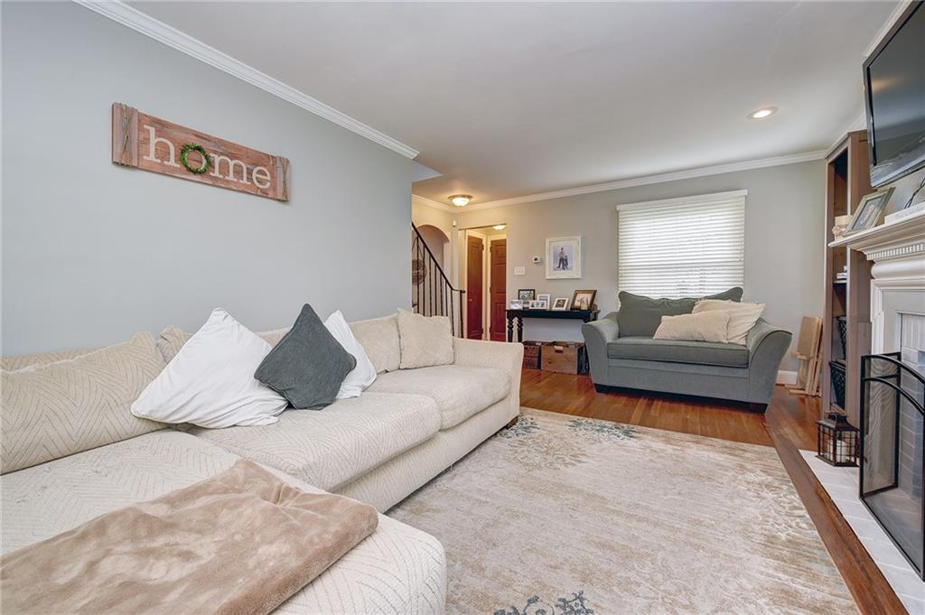 2916 Brodhead Road Aliquippa, PA 15001 - Photo 4 of 25 Gallery Image 4