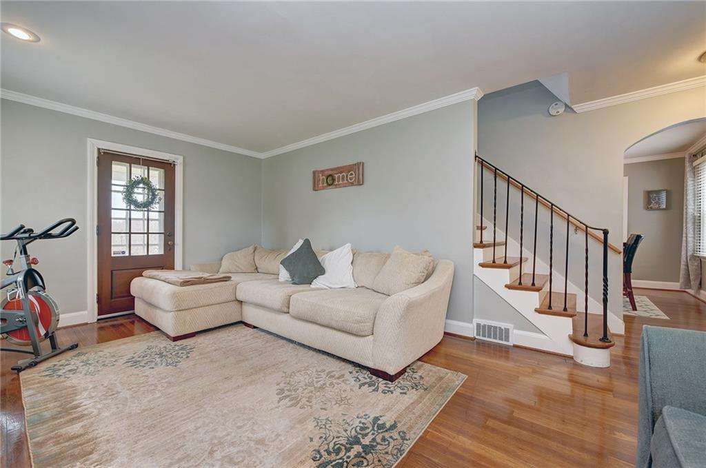 2916 Brodhead Road Aliquippa, PA 15001 - Photo 5 of 25 Gallery Image 5