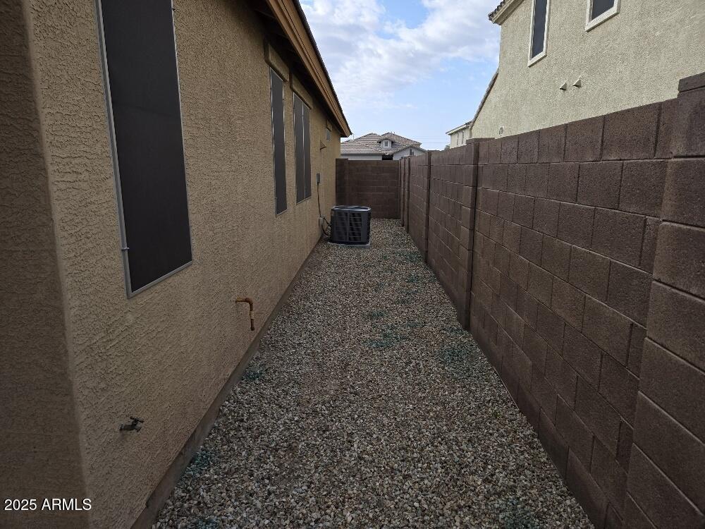 14218 West Calavar Road Surprise, AZ 85379 - Photo 22 of 26 20250402_082843_resized