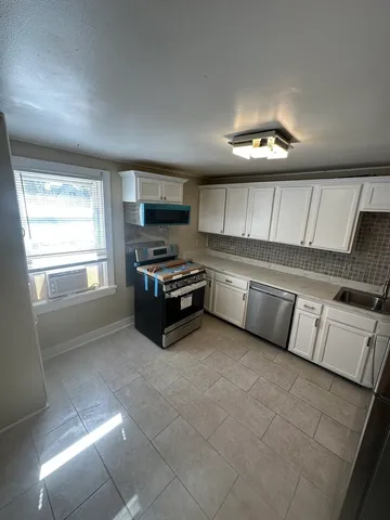 $1,695 | 554 West Station Street, Kankakee, IL 60901