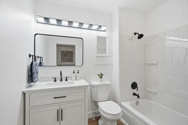 $324,000 | 2018 East Pacific Avenue, Spokane, WA 99202