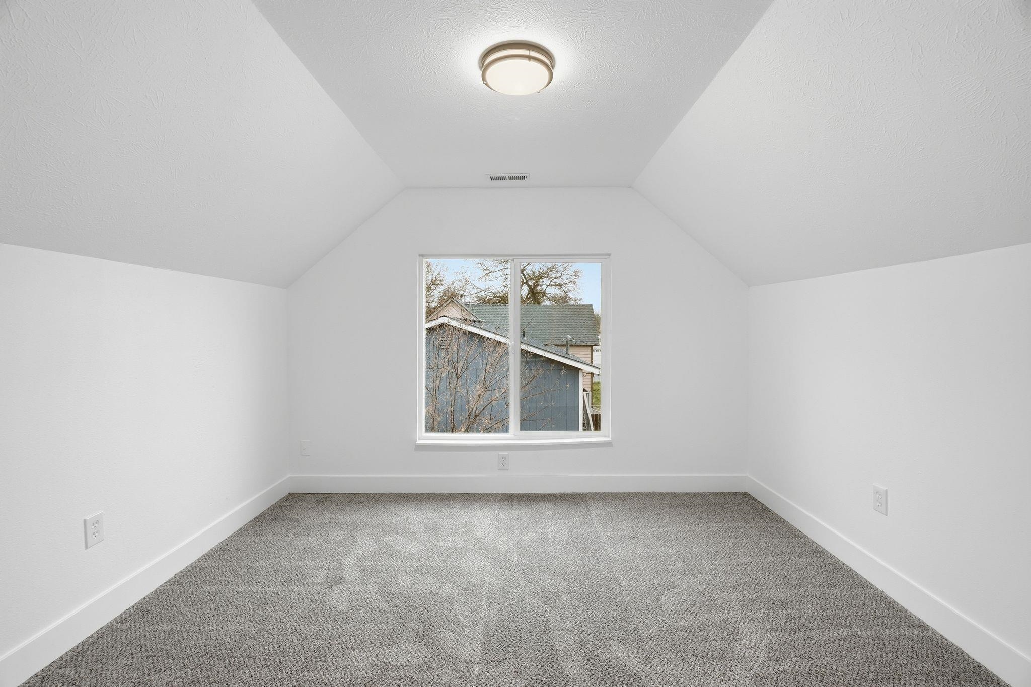 2018 East Pacific Avenue Spokane, WA 99202 - Photo 16 of 26