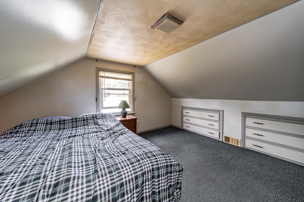 32 Overlea Drive Springfield, MA 01119 - Photo 17 of 39 Gallery Image 17
