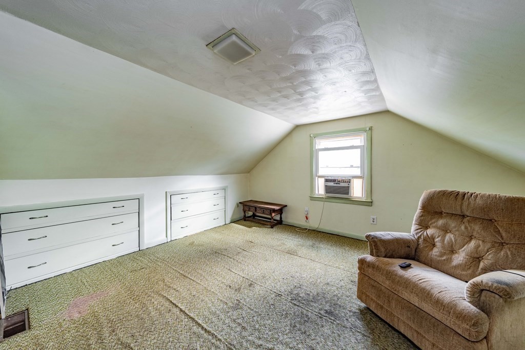 32 Overlea Drive Springfield, MA 01119 - Photo 22 of 39 Gallery Image 22