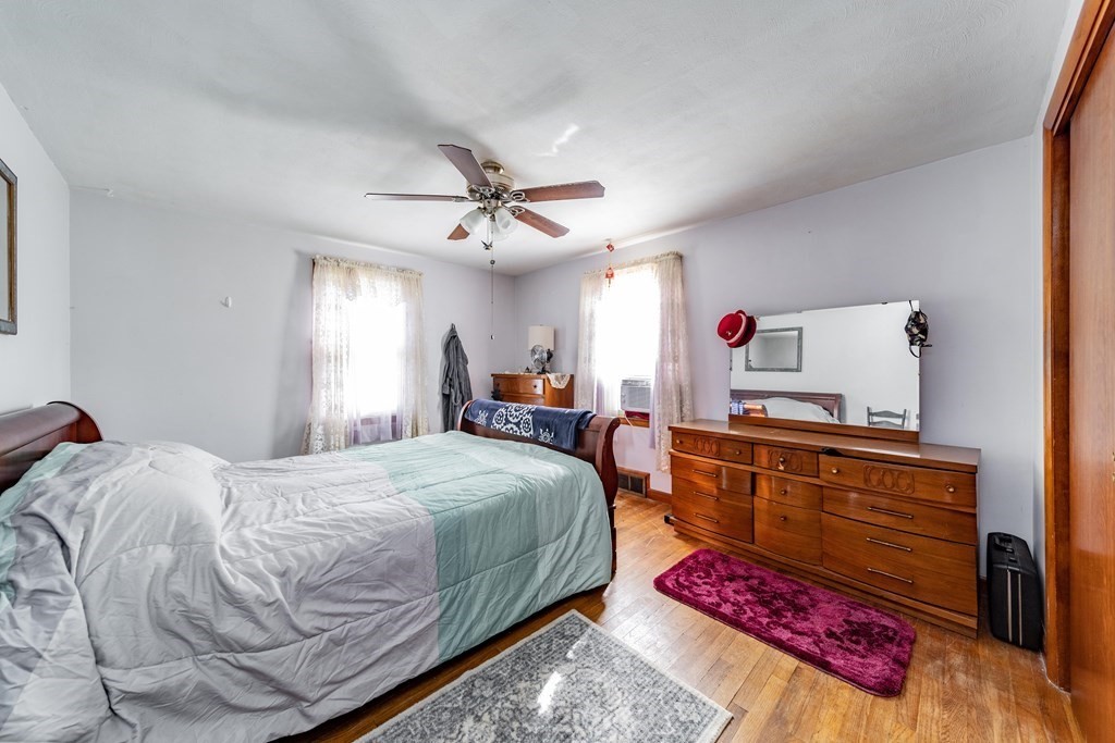 32 Overlea Drive Springfield, MA 01119 - Photo 10 of 39 Gallery Image 10