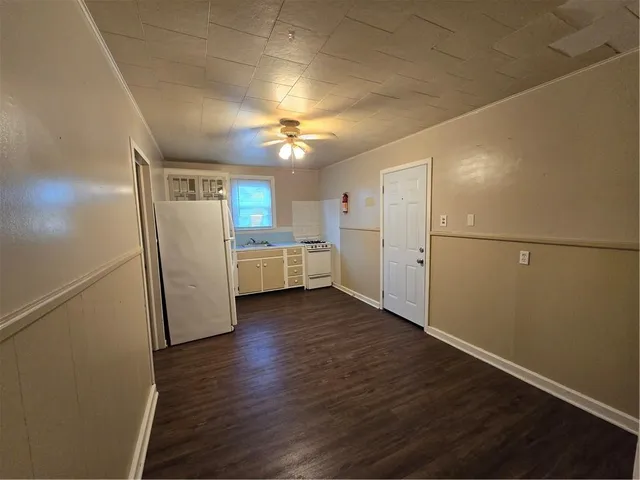 $825 | 638 Ave F, Unit D, Westwego, LA 70094