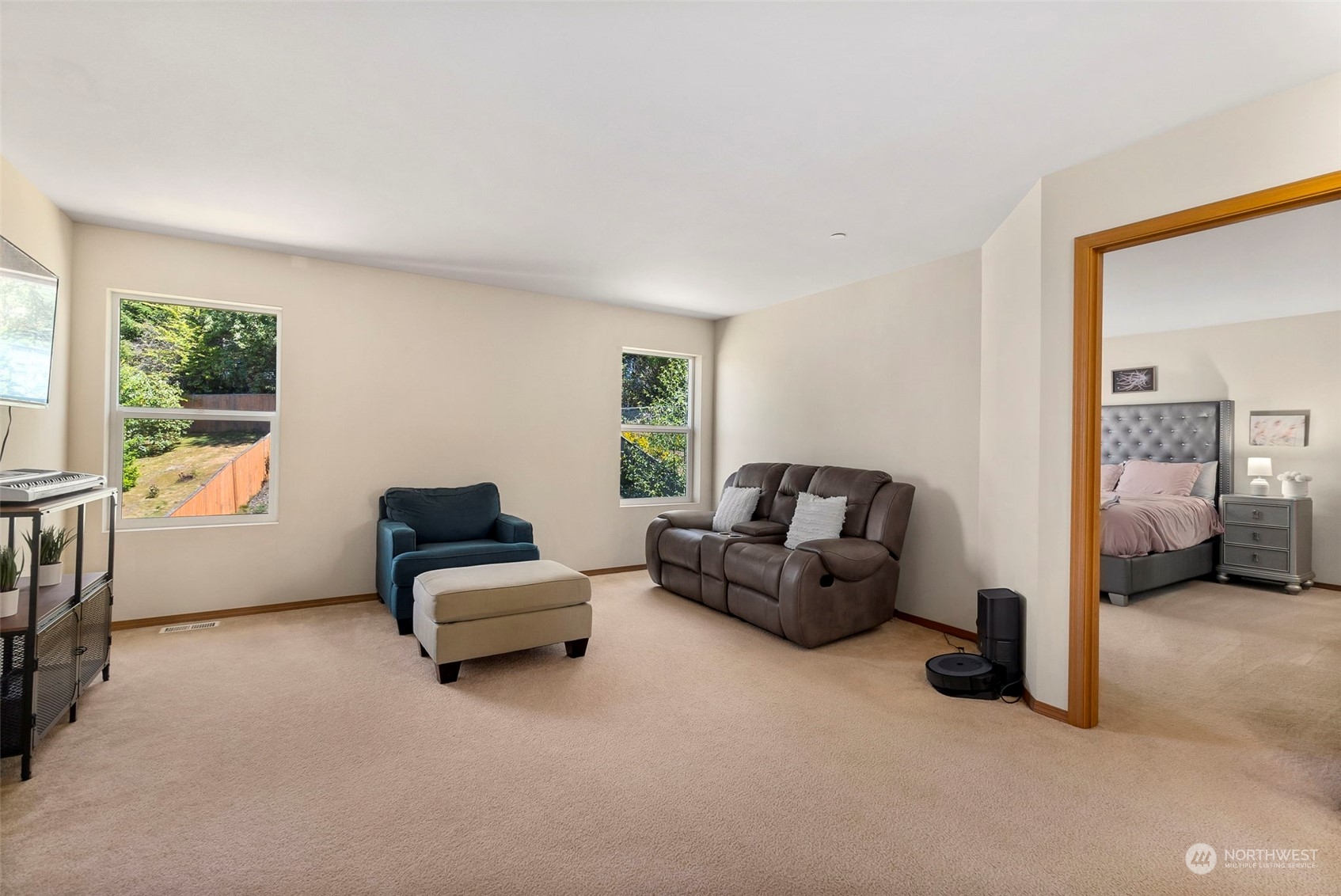 1332 Foreman Road DuPont, WA 98327 - Photo 18 of 32 a living room with furniture and a large window