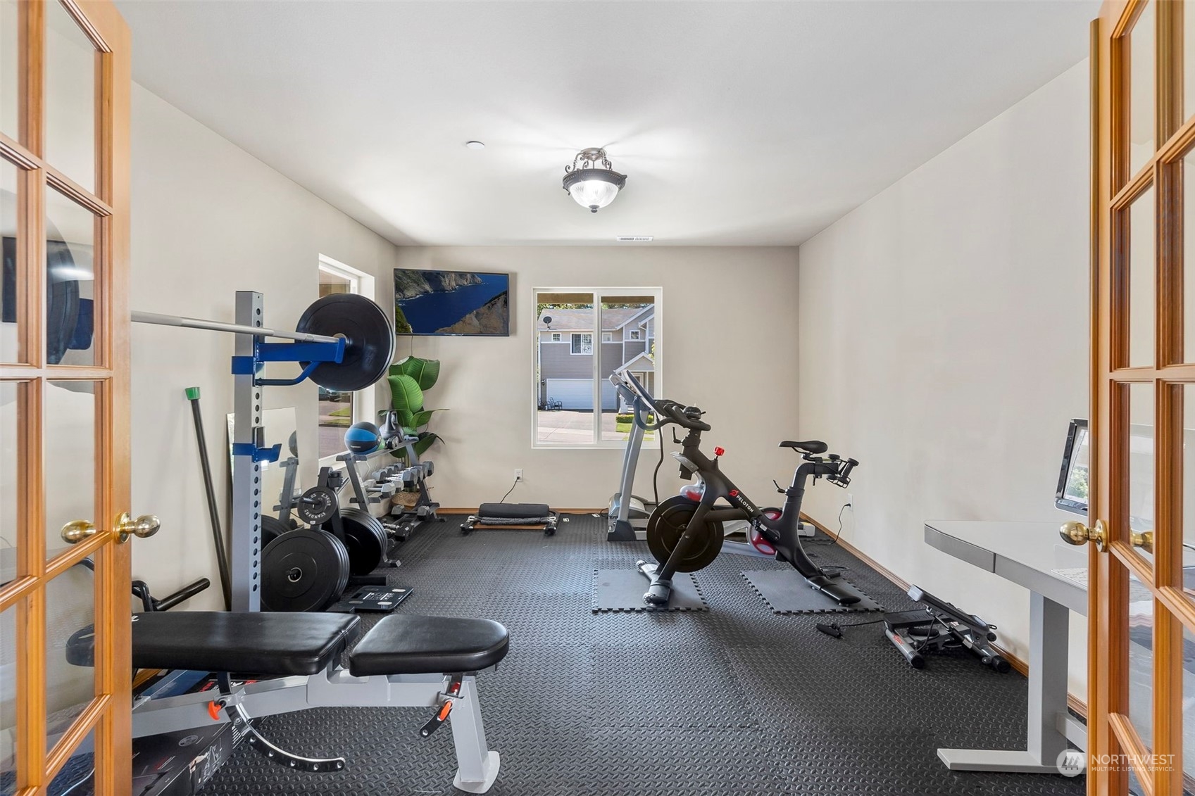 1332 Foreman Road DuPont, WA 98327 - Photo 6 of 32 a view of a room with gym equipment