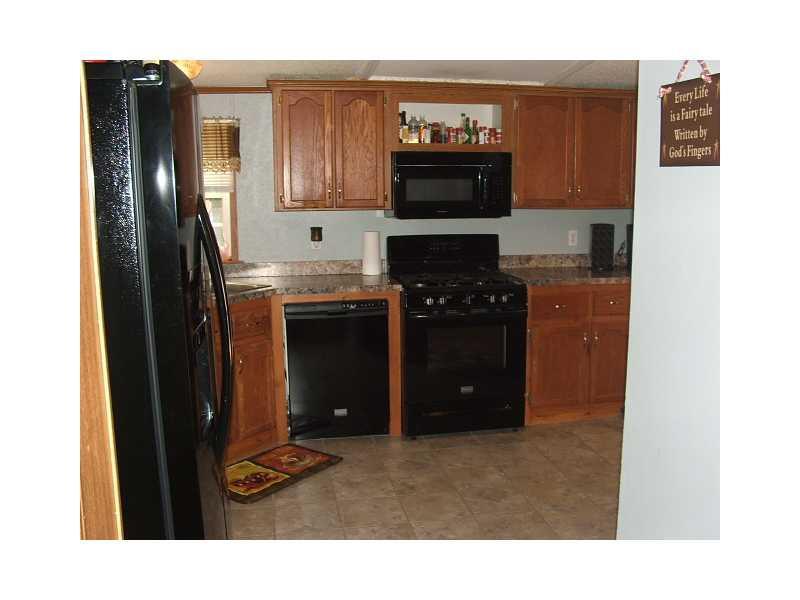 238 Ferry Road Saco, ME 04072 - Photo 11 of 35 Kitchen.