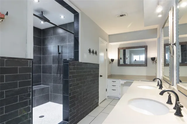 $2,850 | 13418 Paradise Valley Drive, Houston, TX 77069