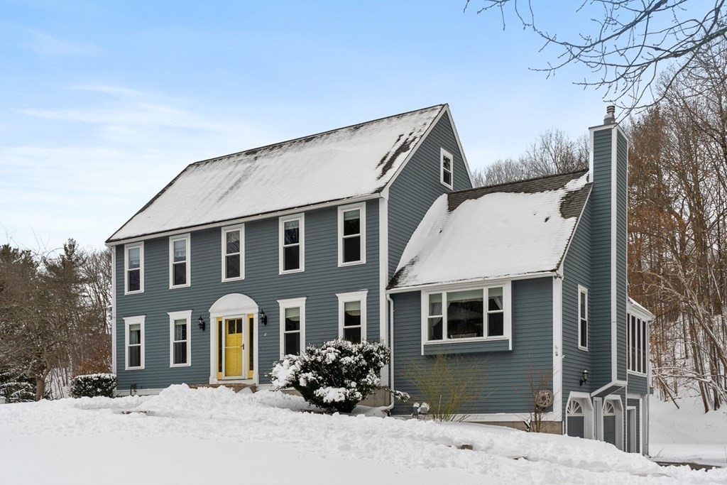 8 Ridge Road Pepperell, MA 01463 - Photo 1 of 36