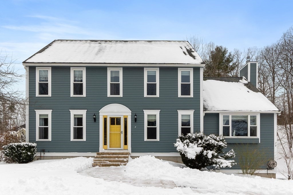 8 Ridge Road Pepperell, MA 01463 - Photo 2 of 36