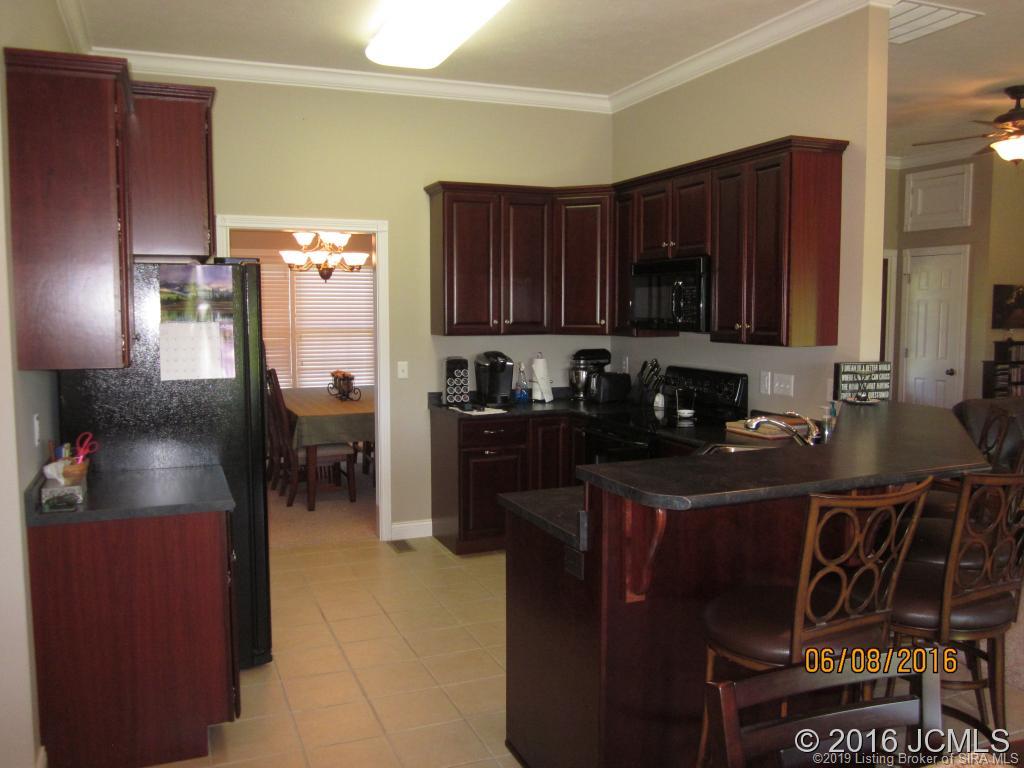 1613 North Thompson Road Madison, IN 47250 - Photo 8 of 23