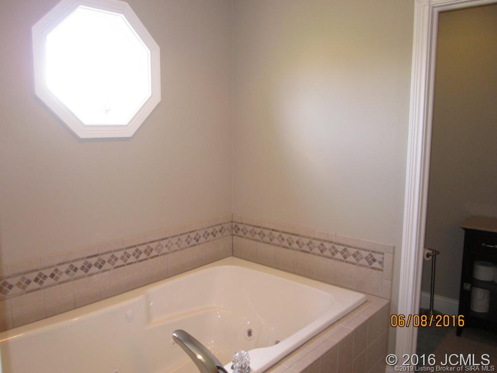 1613 North Thompson Road Madison, IN 47250 - Photo 10 of 23