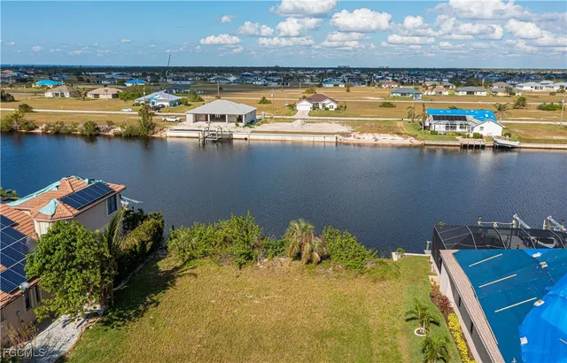 $242,500 | 4229 Northwest 33rd Street, Cape Coral, FL 33993