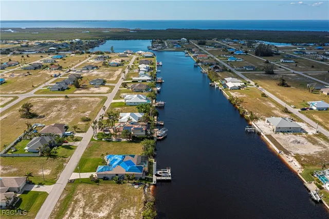 $242,500 | 4229 Northwest 33rd Street, Cape Coral, FL 33993