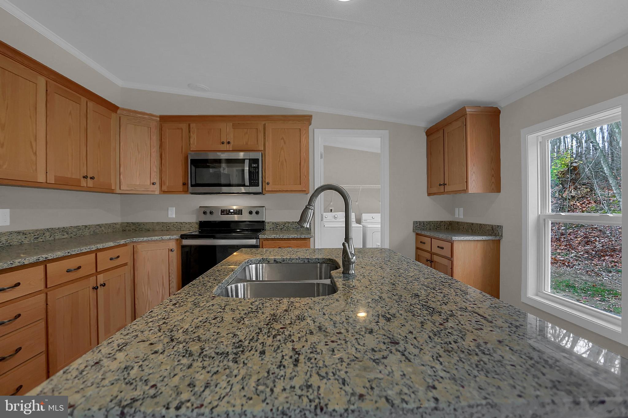 313 Walnut Dale Road Shippensburg, PA 17257 - Photo 29 of 48 Island with granite counters
