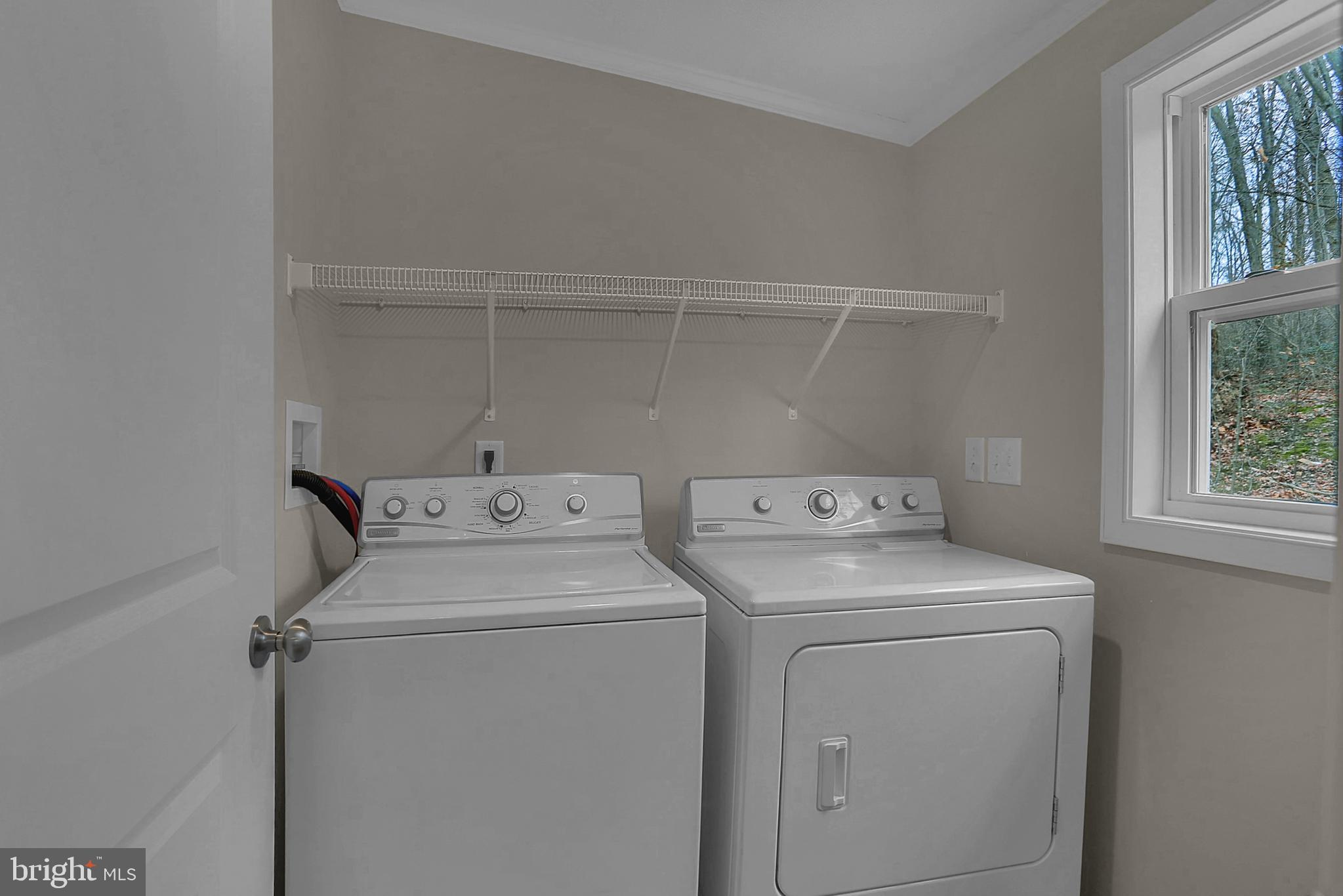 313 Walnut Dale Road Shippensburg, PA 17257 - Photo 32 of 48 Laundry room off kitchen