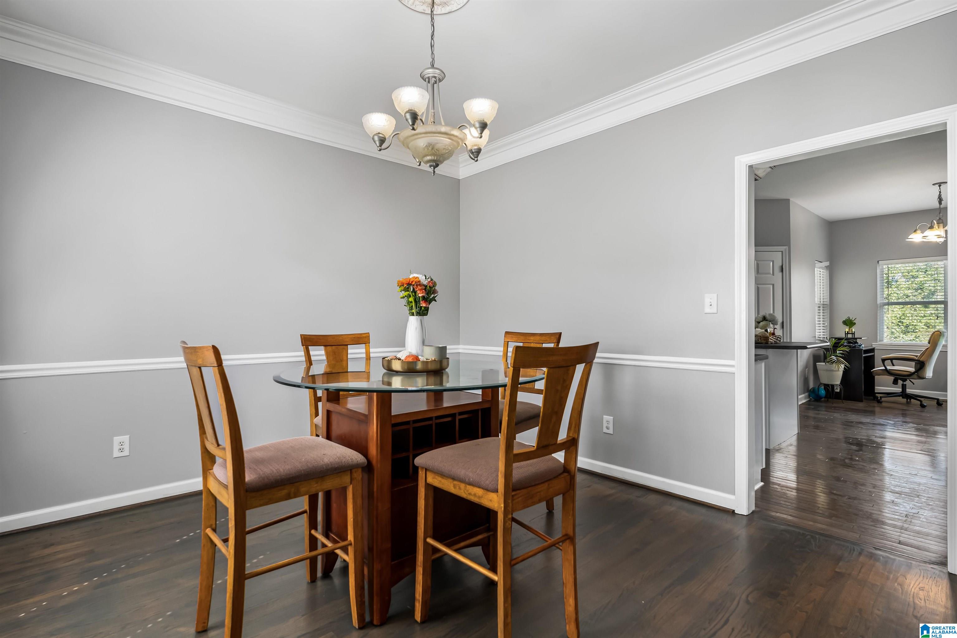 3972 South Shades Crest Road Birmingham, AL 35244 - Photo 5 of 37