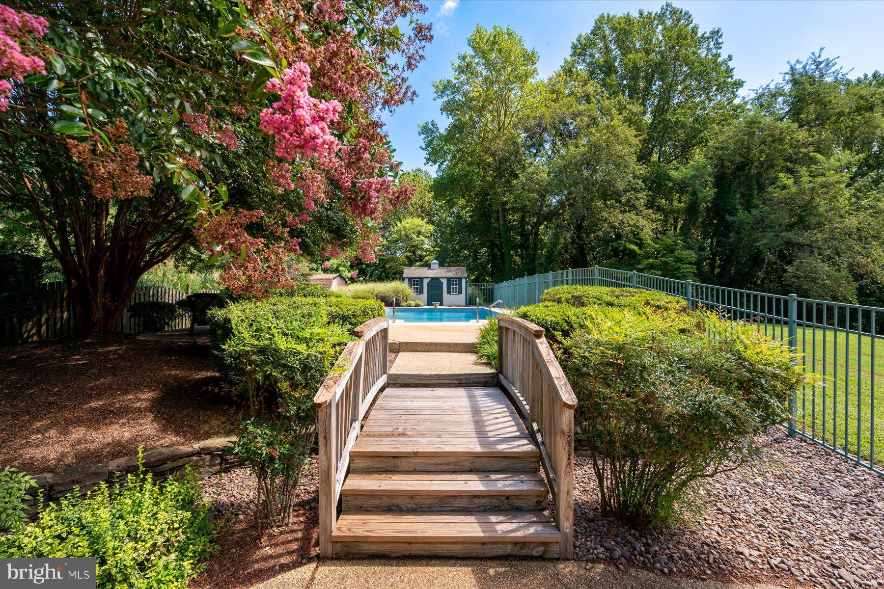 6091 Franklin Gibson Road Tracys Landing, MD 20779 - Photo 8 of 57