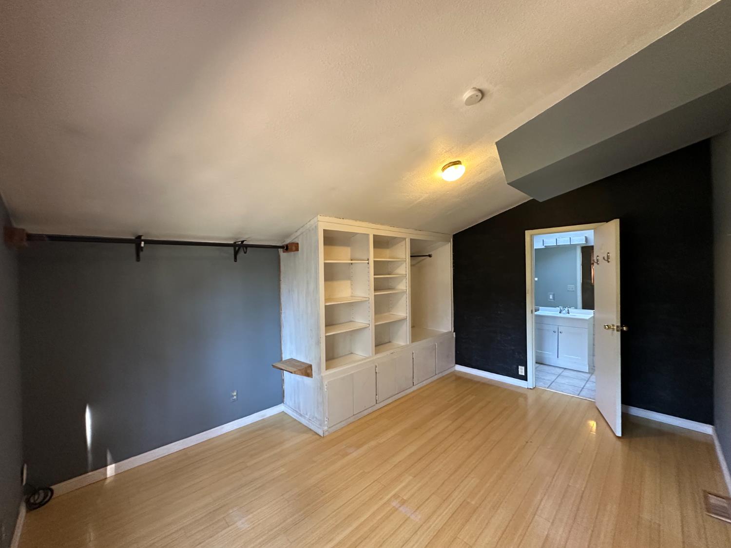 878 Rheinfelder Street Portola, CA 96122 - Photo 24 of 36 a view of an empty room with closet and entryway