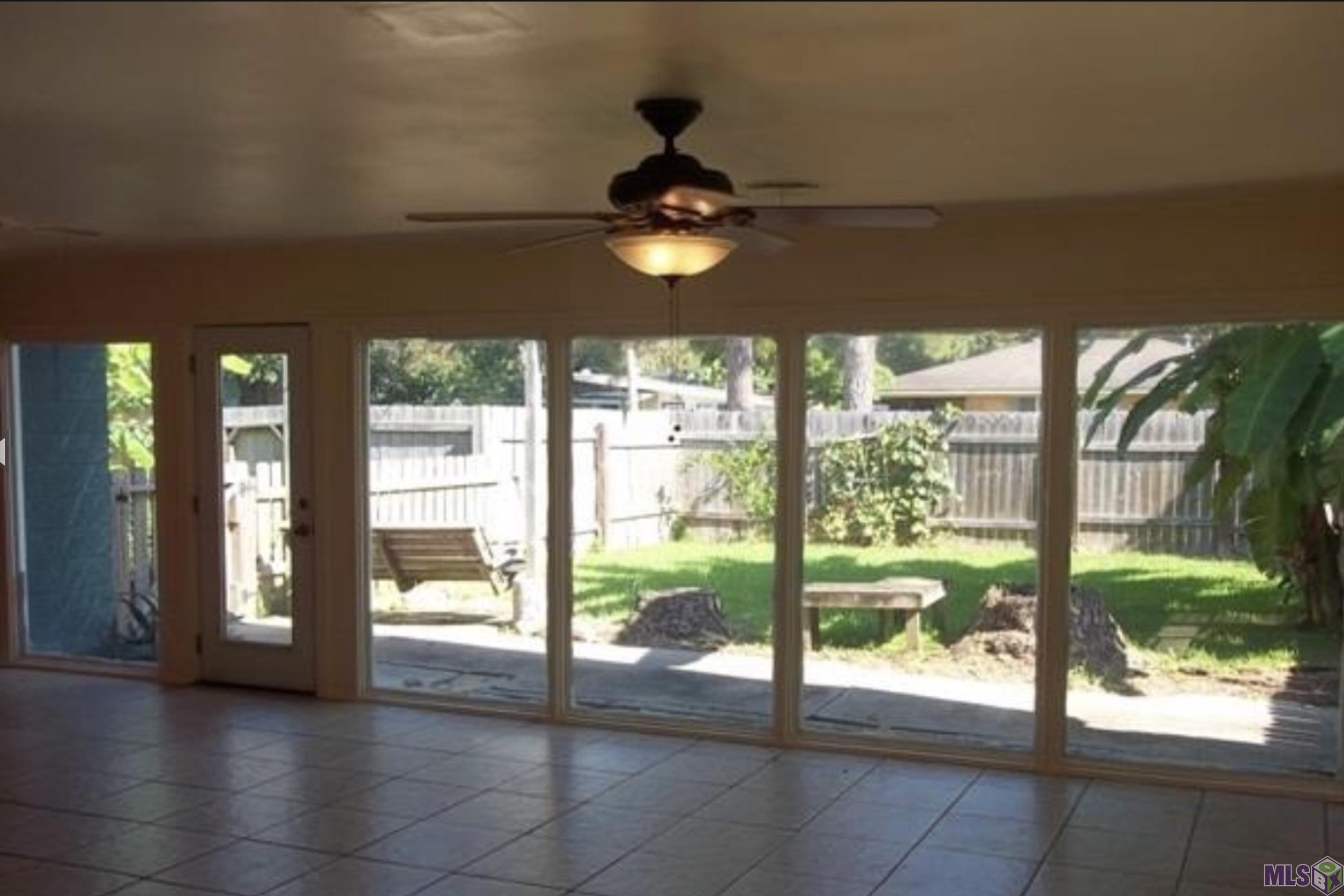 1275 West Chimes Street Baton Rouge, LA 70802 - Photo 1 of 8