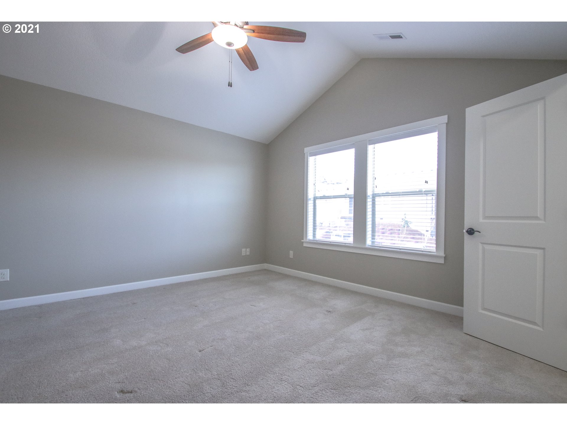 4303 Northwest Sage Loop Camas, WA 98607 - Photo 11 of 23 Gallery Image 11
