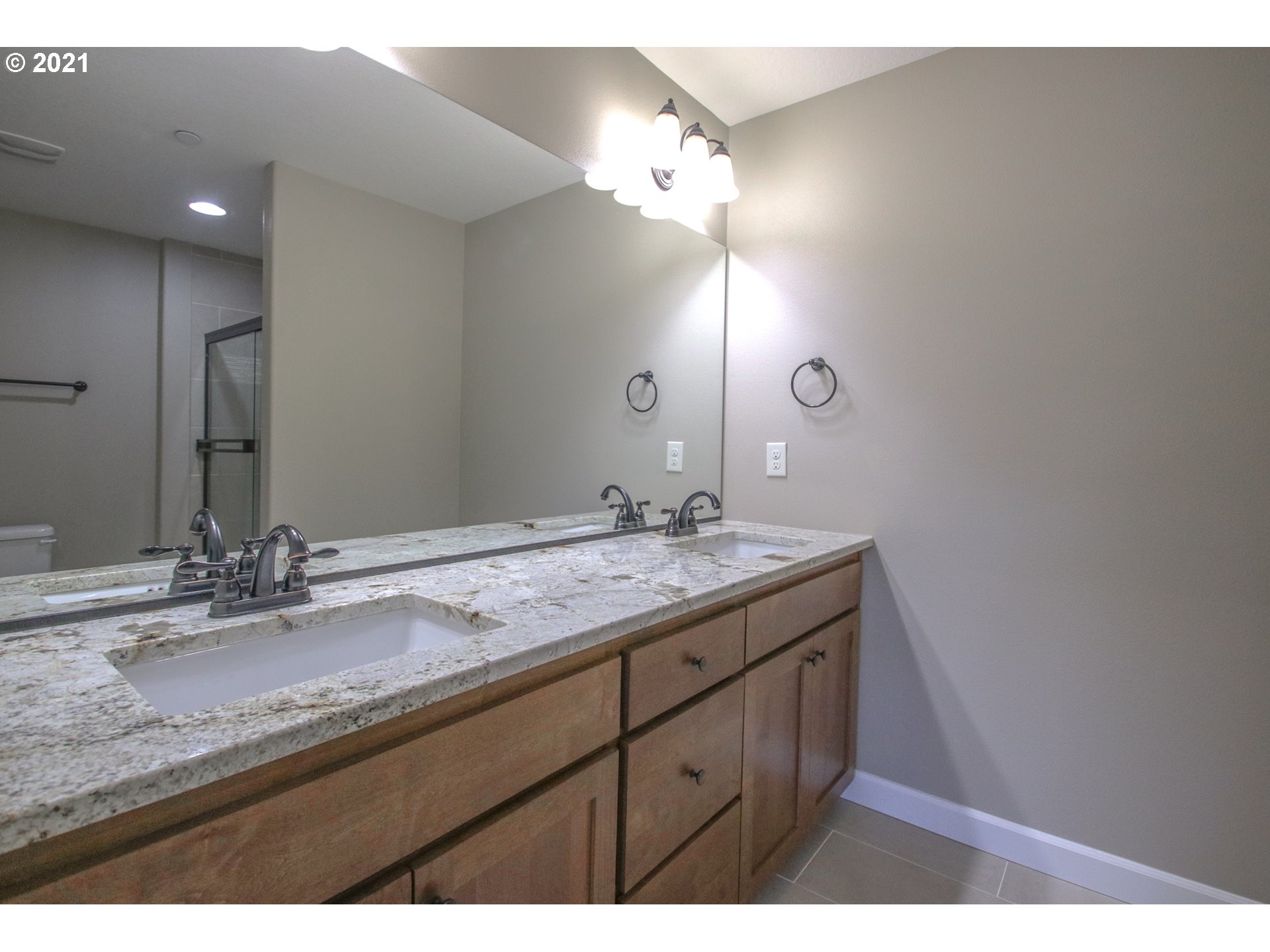 4303 Northwest Sage Loop Camas, WA 98607 - Photo 13 of 23 Gallery Image 13