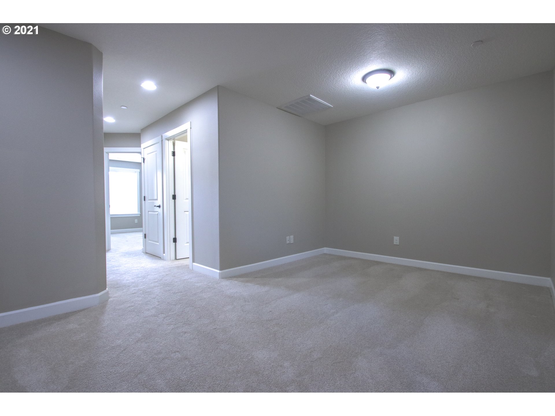 4303 Northwest Sage Loop Camas, WA 98607 - Photo 15 of 23 Gallery Image 15