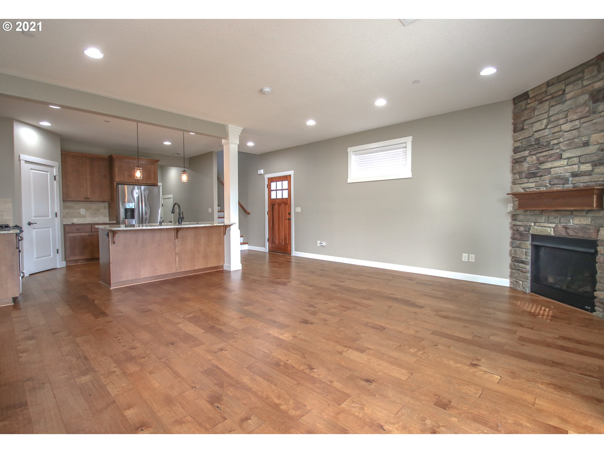 Gallery Image 6