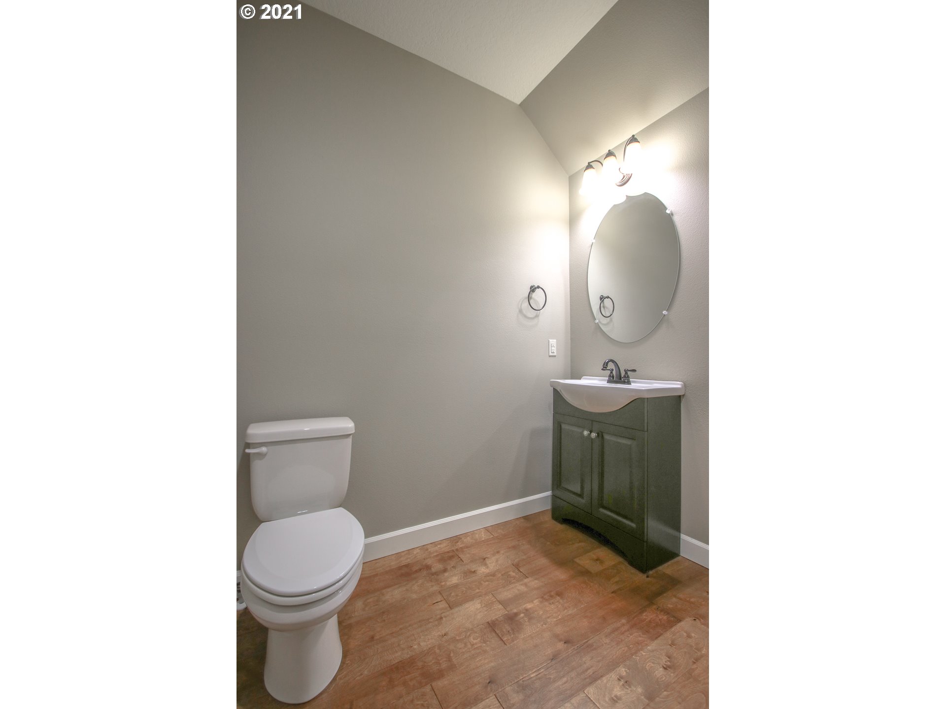 4303 Northwest Sage Loop Camas, WA 98607 - Photo 9 of 23 Gallery Image 9