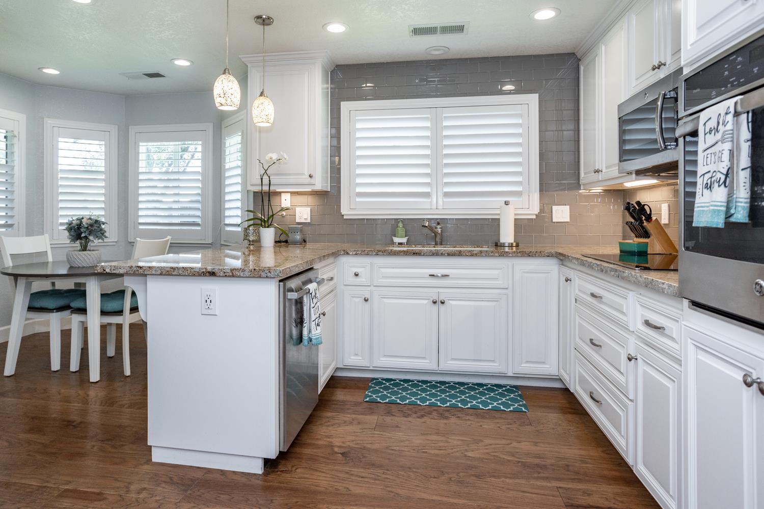 3012 Mammoth Way Modesto, CA 95355 - Photo 8 of 43
