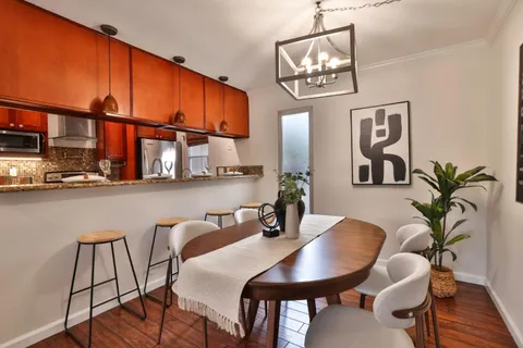 $750,000 | 248 Red Oak Drive East, Unit E, Sunnyvale, CA 94086