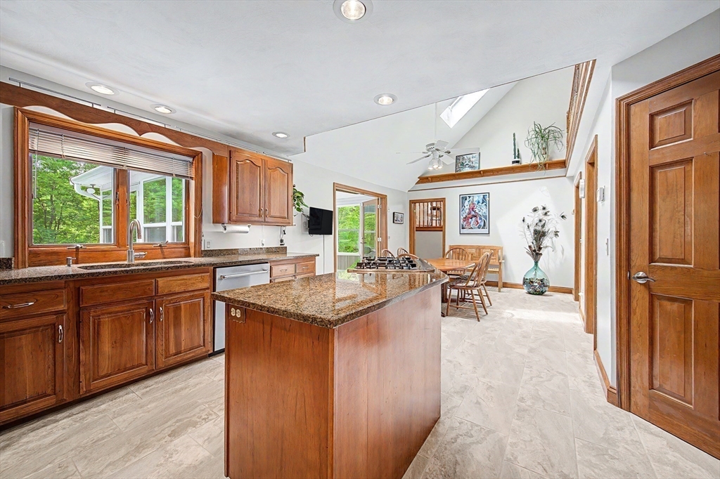 10 Benson Road Hopkinton, MA 01748 - Photo 5 of 42 Gallery Image 5