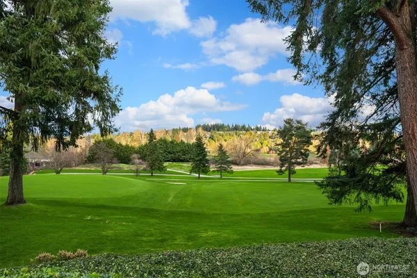 $7,495,000 | 2242 79th Avenue Northeast, Medina, WA 98039