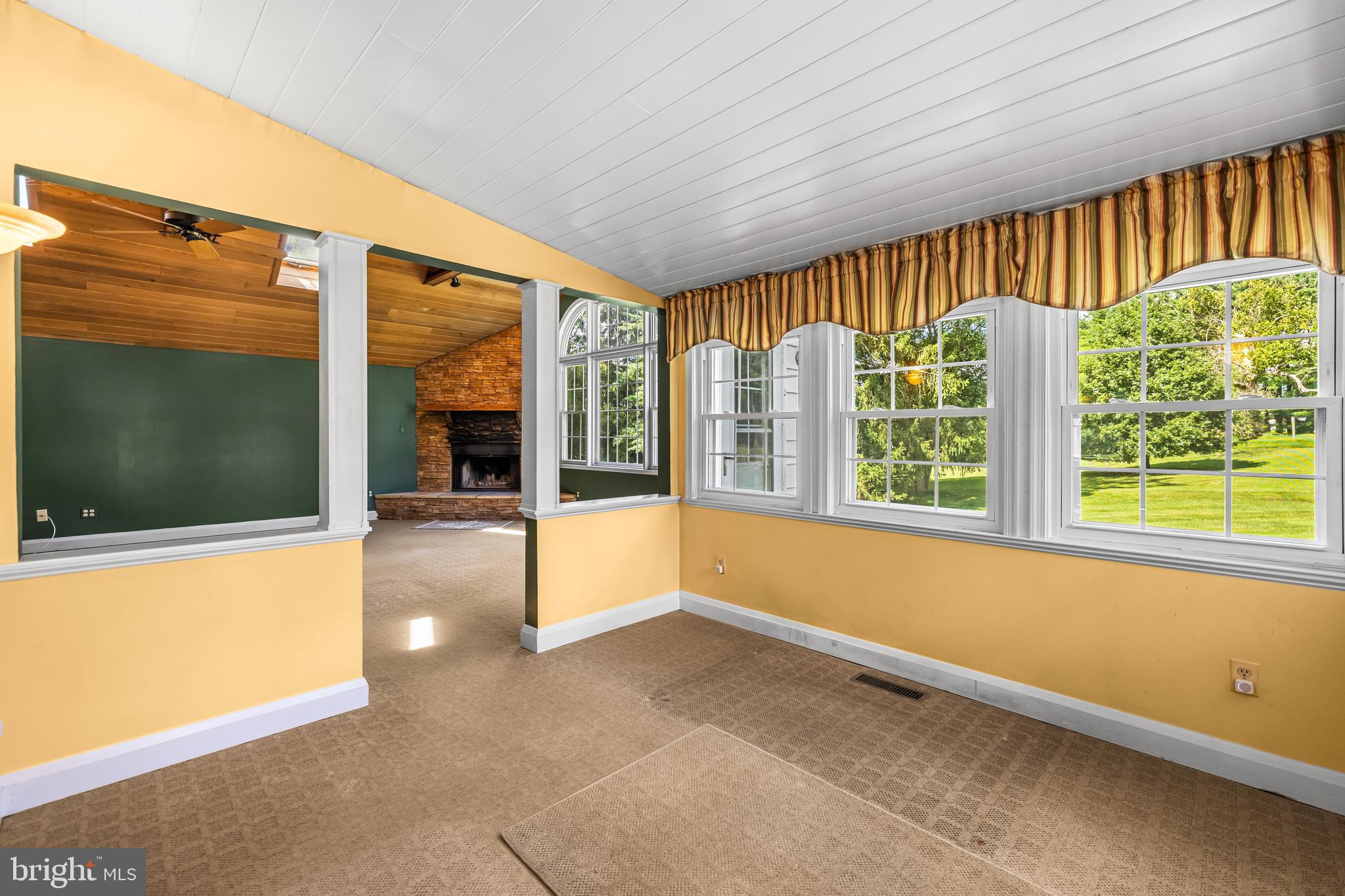 1103 Hampton Garth Baltimore, MD 21286 - Photo 13 of 38