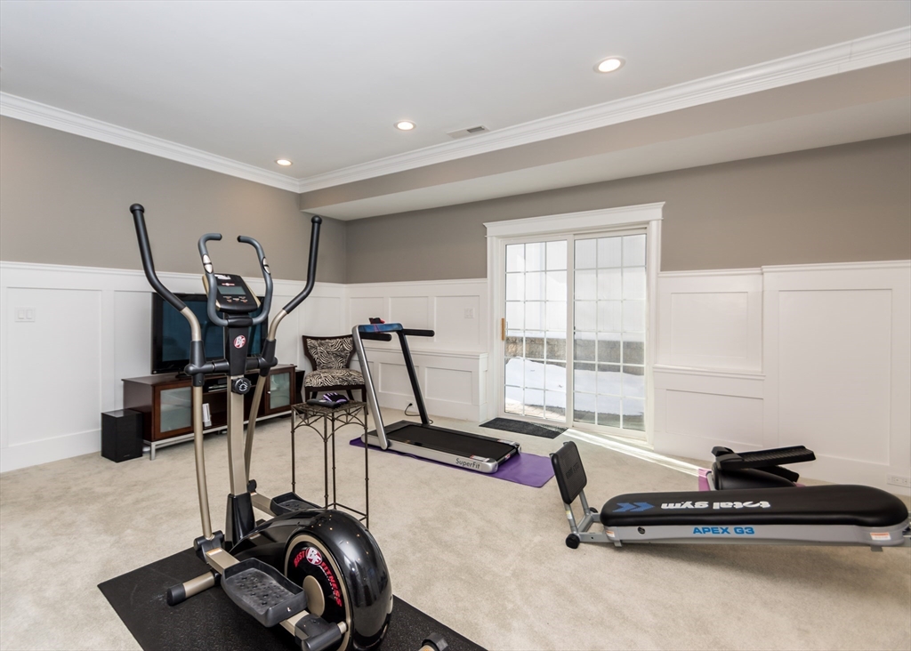 22 Grove Street, Unit 2 Waltham, MA 02453 - Photo 25 of 37