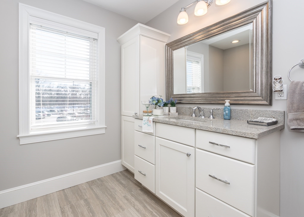 22 Grove Street, Unit 2 Waltham, MA 02453 - Photo 34 of 37