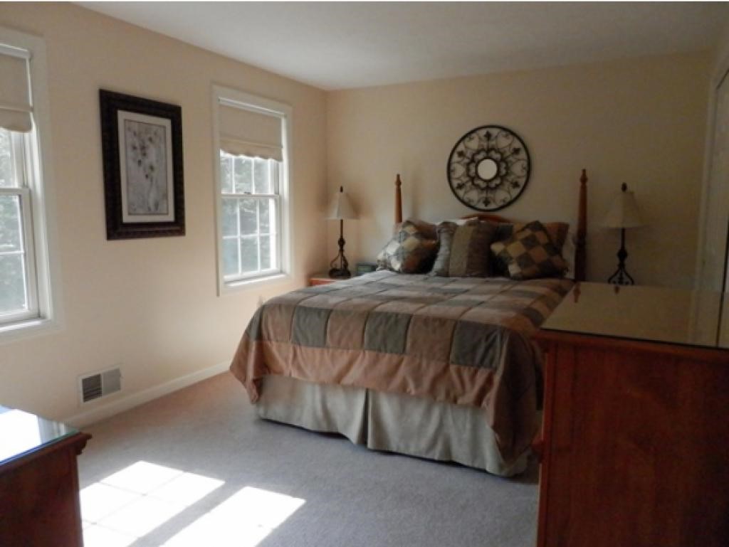 183 Beals Road Bedford, NH 03110 - Photo 21 of 35
