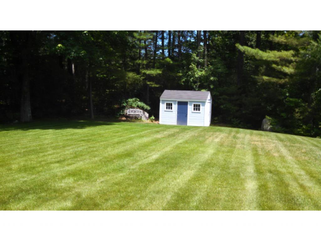 183 Beals Road Bedford, NH 03110 - Photo 8 of 35