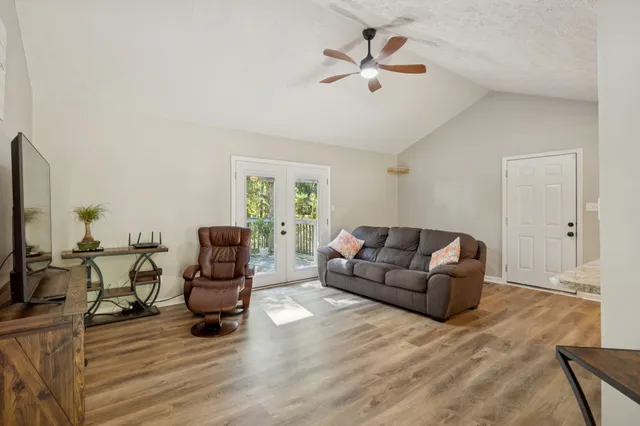 $252,900 | 414 Honeysuckle Lane, Hohenwald, TN 38462