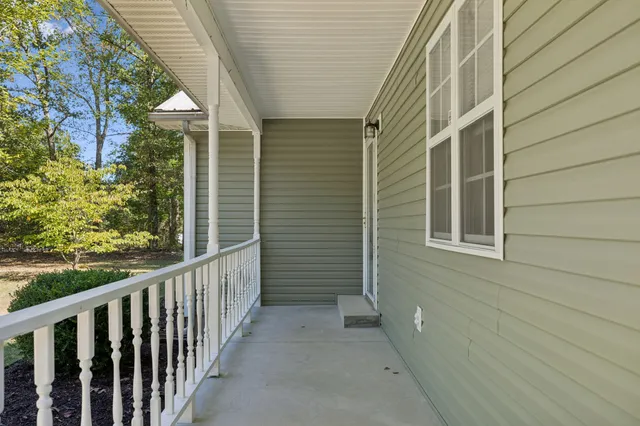 $252,900 | 414 Honeysuckle Lane, Hohenwald, TN 38462