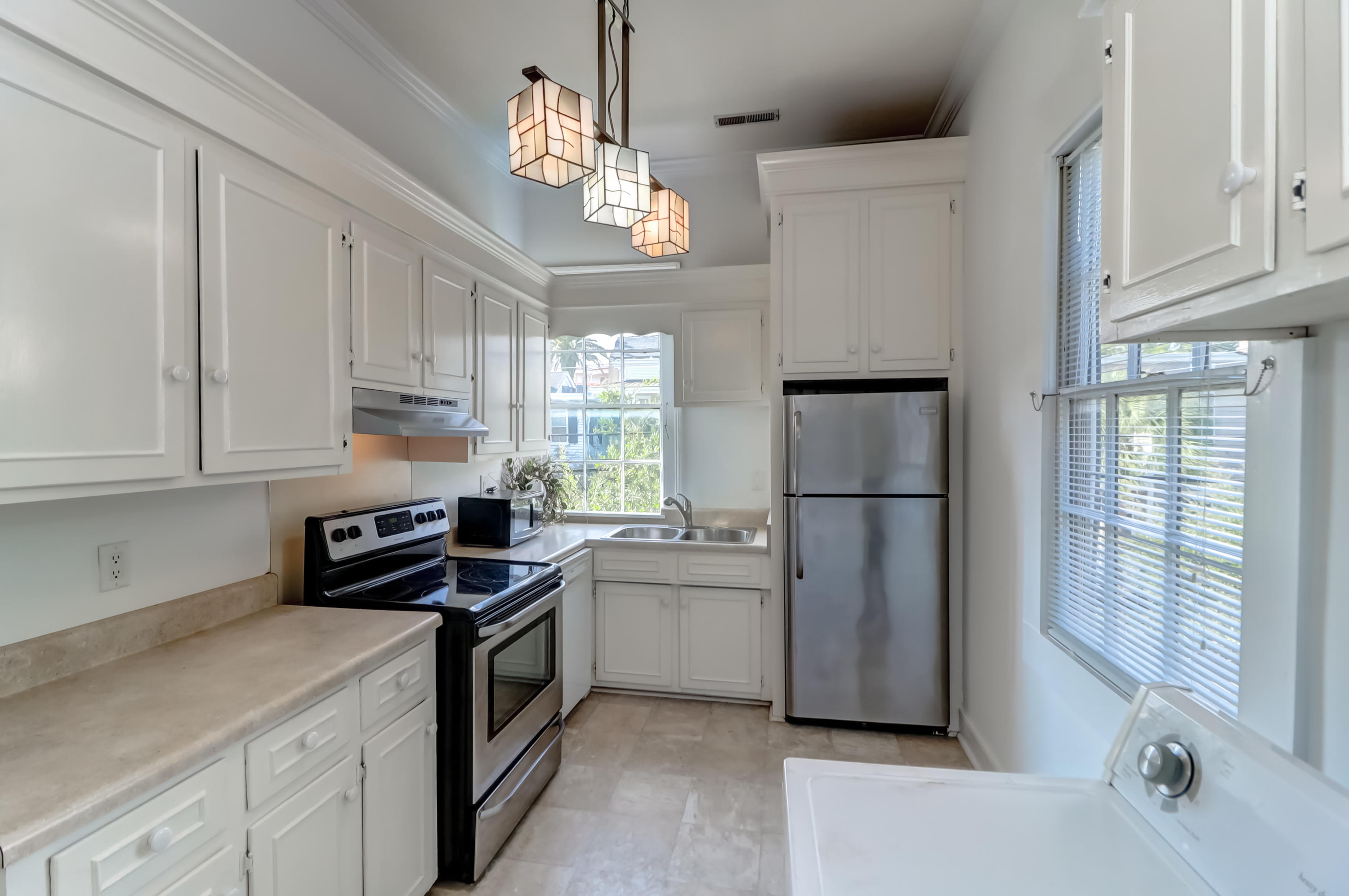 58 Rutledge Avenue, Unit E Charleston, SC 29401 - Photo 5 of 25 58E Rutledge (8)