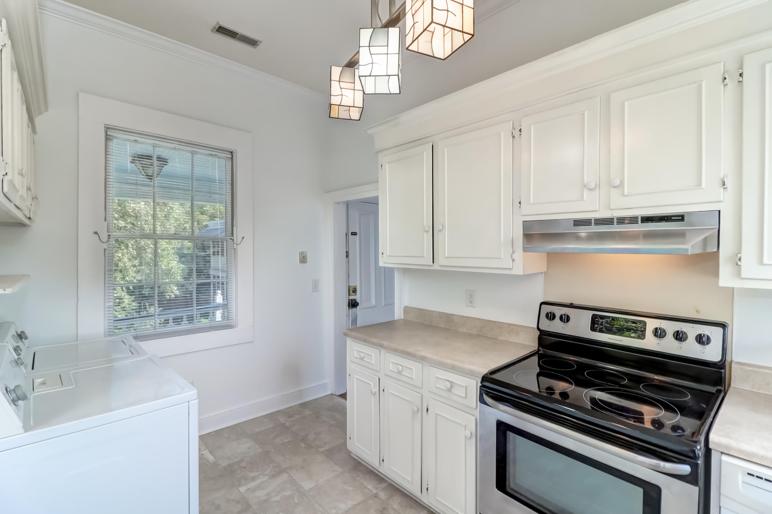 58 Rutledge Avenue, Unit E Charleston, SC 29401 - Photo 7 of 25 58E Rutledge (10)