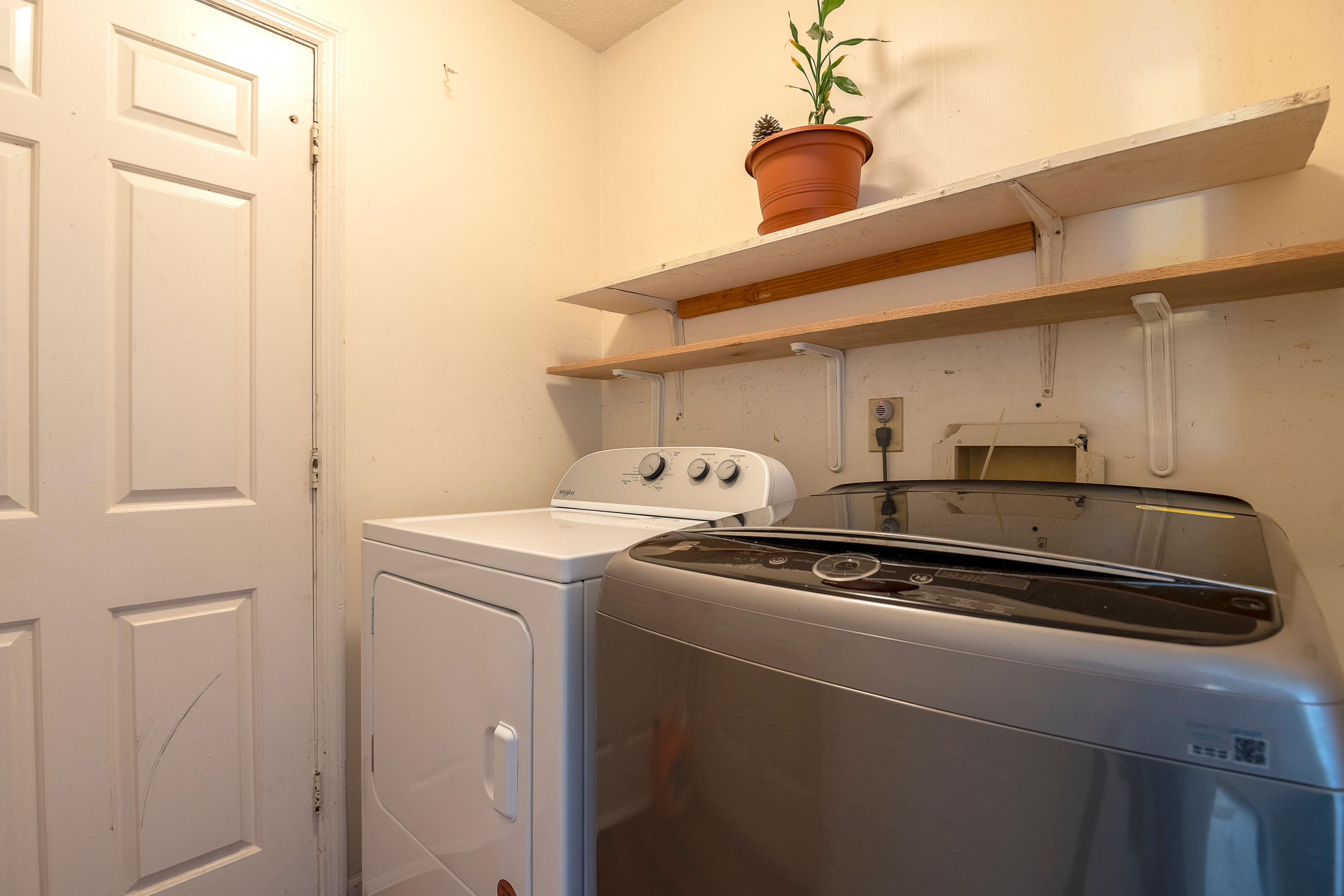 902 Knee Pines Court Ladson, SC 29456 - Photo 11 of 24 902KneePine-49