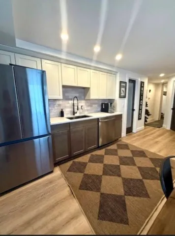 $2,900 | 2895 White Mountain Highway, Unit 2, Conway, NH 03860